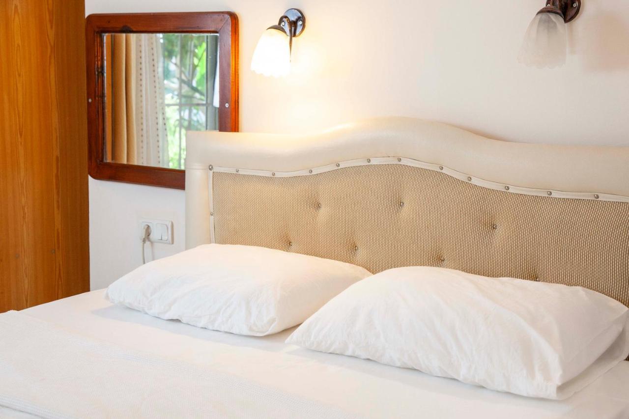 Aphrodite Hotel 보즈부른 외부 사진
