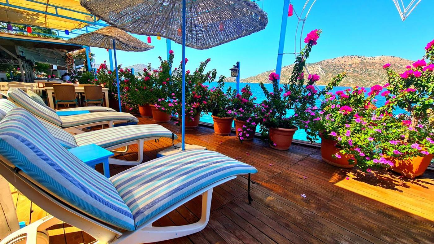 Aphrodite Hotel 보즈부른 외부 사진